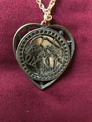 VINTAGE 1964 THE BEATLES NECKLACE PENDANT/ CHAIN FROM (NEMS) Rare VG Cond 3