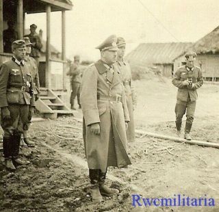 Rare Wehrmacht General W/ Knights Cross Award In Russian Village