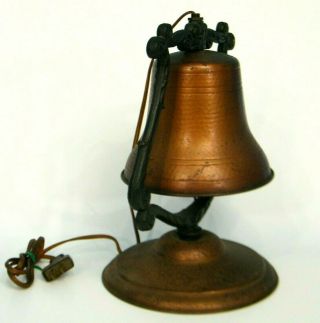 ViNTAGE HAMMERED COPPER SHiPS BELL SHAPED RUSTiC LOG CABiN LODGE TABLE DESK LAMP 3