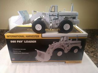 International Harvester 560 Pay Loader By First Gear All White / Very Rare