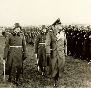 Press Photo: Rare Ranking German Elite Allgemeine Truppe Reviewed; Poland 1939