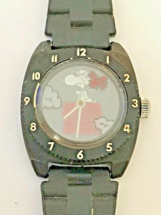 Rare Vintage 1965 Snoopy Red Baron Watch United Features Syndicate Inc