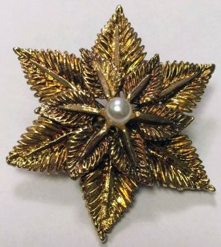 Rare Vintage Gold Tone Flower Faux Pearl Brooch Star Gift Costume Jewellery