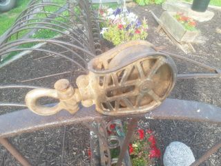 Antique Vintage Cast Iron Myers Hay Trolley Drop Pulley Barn Farm Tool