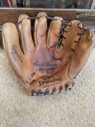 Old Antique 1960’s Spaldiing Vintage Chuck Estrada Leather Baseball Glove Circa
