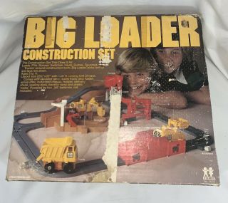 Vintage 1977 Tomy Big Loader Construction Set No.  5001