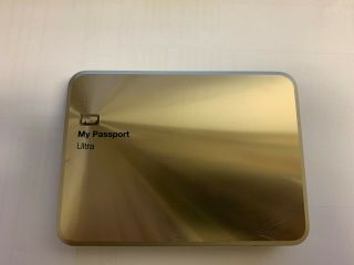 Rare Wd My Pasport Ultra 2tb Gold 10th Anniversary Edition Portable