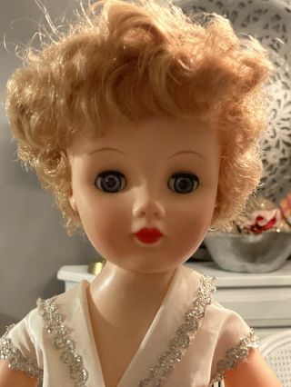 Vintage Bride Doll 1950’s Miss Revlon Type 21 Inch