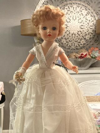 Vintage Bride Doll 1950’s Miss Revlon Type 21 Inch 2