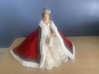 Vintage Peggy Nisbet Doll P708 Queen Victoria In State Robes (1819 - 1861)