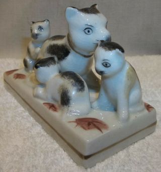 Antique Staffordshire Pottery Cat & 3 Kittens Figure Mid 1800 ' s 2