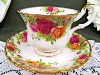 Royal Albert Tea Cup And Saucer Old Country Roses Pattern Teacup Set