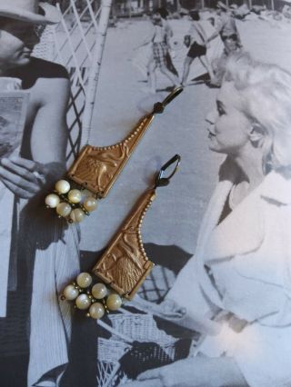 Vintage rare nouveau crane earrings natural shell beads gold brass 2