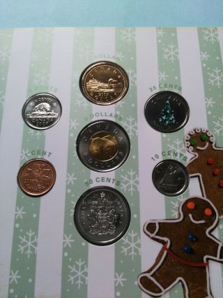 2007 Christmas UNC Coin Set with Rare Coloured 25c & Non - Magnetic 1c 2