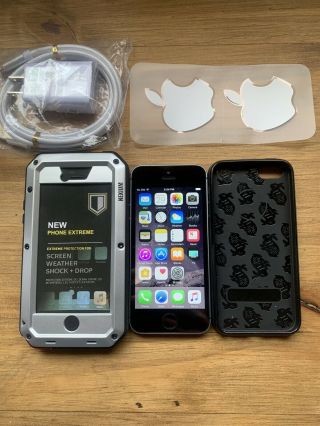 Apple Iphone Se - 64gb - Space Gray  Rare Ios 10 A1662 (cdma,  Gsm)