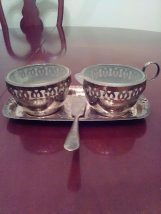 Vintage Silver Plated Sugar And Creamer W/tray.  Frosted Glass.  Made In England