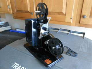 Antique Qrs Devry 16mm Film Hand Crank Movie Projector Chicago Rare