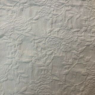 Simply Shabby Chic Pr/2 Drapery Panels Matelasse/white Rare 55x84 Ea Curtains