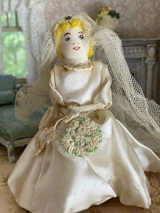 Miniature Dollhouse Antique 1920s Bridal Clothespin Doll Cloth Face Rare Museum