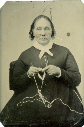 Occupational Woman Knitter Yarn Craft 1870s - 80 1/6 Plate Tintype Antique Photo