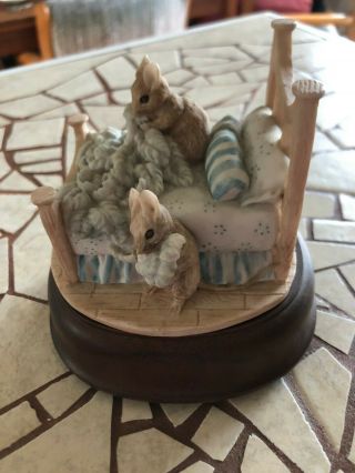 Rare Beatrix Potter Schmid Music Box The Tale Of Two Bad Mice Issued Only 1991