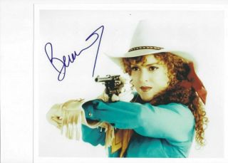 Autographed Photo Bernadette Peters - Annie Get Your Gun - Rare - Hi Quality Rp