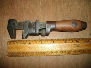 T476 Antique Coes Wrench Co.  Wood Handle Adjustable Monkey Wrench 7 "
