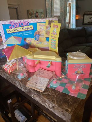 Vtg Barbie Ice Cream Shoppe & Cart Playset 1986 Complete With Box