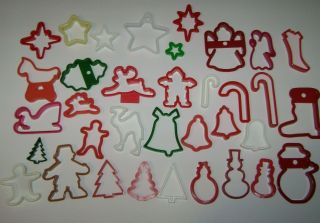 35 Unbranded Christmas - Themed Plastic Shaper Cookie Cutters