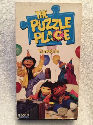 The Puzzle Place - Tuned In (prev.  Viewed Vhs) Rare Htf