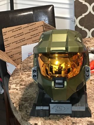 Halo 3 Legendary Edition Master Chief Helmet And Stand (no Game) Rare