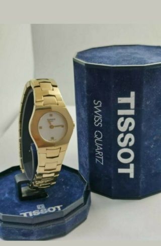Vintage Tissot 1853 L520 Gold Plated Quartz Petite Ladies Watch 1342 Rare Box 2