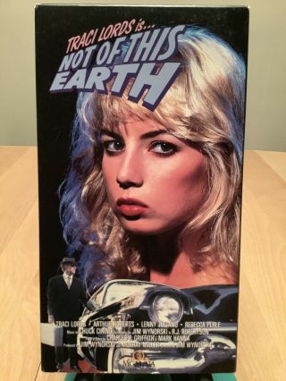 Not Of This Earth/traci Lords/1988 Mgm/ua Home Video Sci - Fi Horror Cult Rare Vhs