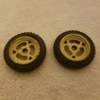 Vintage Team Associated Rc10 Gold Tub Buggy Front Wheels And Tires Rare Ae Parts