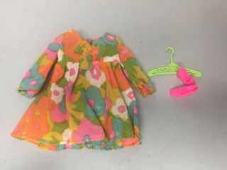 Vintage Barbie Flower Wower Dress And Shoes