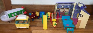 Peppa Pig Pull - Along Wobbily Train Schoolhouse Desks Bus Rare Airplane Play Set