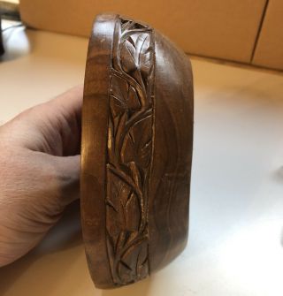 Intricately Carved Antique / Vintage Wooden Trinket Bowl (MISC4) 3