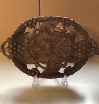 Intricately Carved Antique / Vintage Wooden Fruit Bowl (MISC4) 2