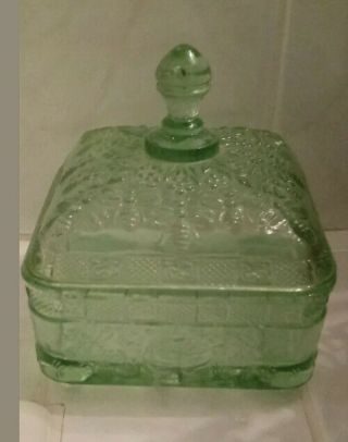 Tiara Indiana Glass Honey Bee Hive Chantilly Green Candy Dish Old Vintage