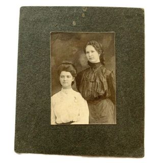 Antique Cabinet Card Photograph Young Woman Sisters Portrait Women