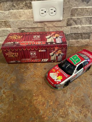 Rare Jeremy Mayfield 19 Dodge/muppet Show 25th 2002 Nascar Action 1:24 Diecast