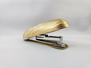 Rare Vintage Ted Arnold Ltd Collectible Mcm Brass Clam Shell Stapler