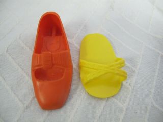 Vintage Ideal Crissy Doll Orange Bow Tie Shoe & 1982 Kenner Yellow Sandal Ktc