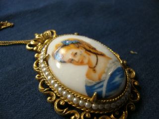 ULTRA RARE HAND PAINTED LIMOGES CAMEO LADY CHUNKY NECKLACE 2