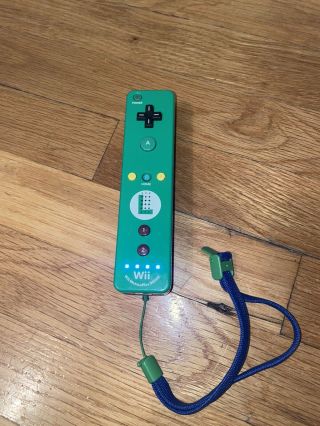 Rare Nintendo Wii U Luigi Remote - Motion Plus Controller