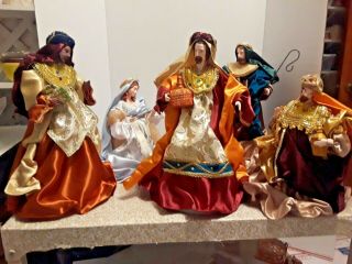 NATIVITY SET CLOTHED IN SATIN RARE JESUS MARY JOSEPH 3 KINGS CELLULOID & CLOTH 3