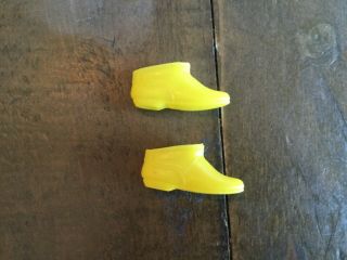 Vintage Mod Barbie Francie Or Skipper Yellow Ankle Boots Nm