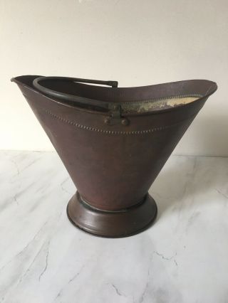 Old Vintage Copper & Brass Small Coal Scuttle.