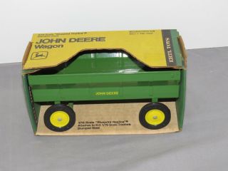 Vintage 1/16 John Deere Flarebox Wagon Nib Ertl Green Yellow Rare