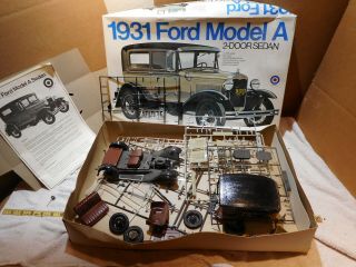 Entex 1931 Ford Model A 2 - Door Sedan 1/16 Open Box Complete